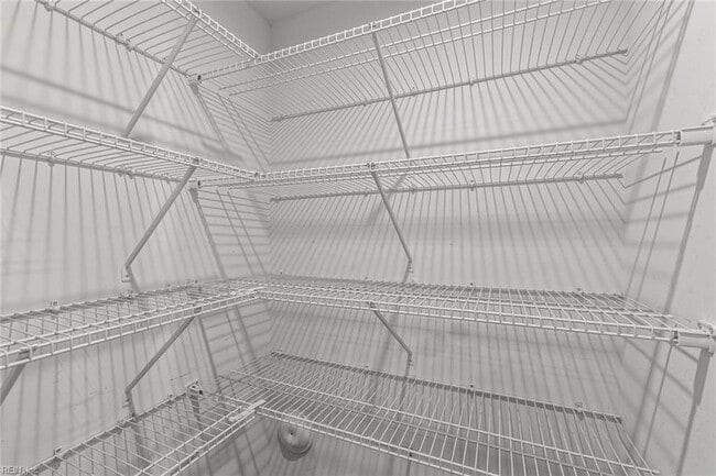 Building Photo - 109 Capeside Ct