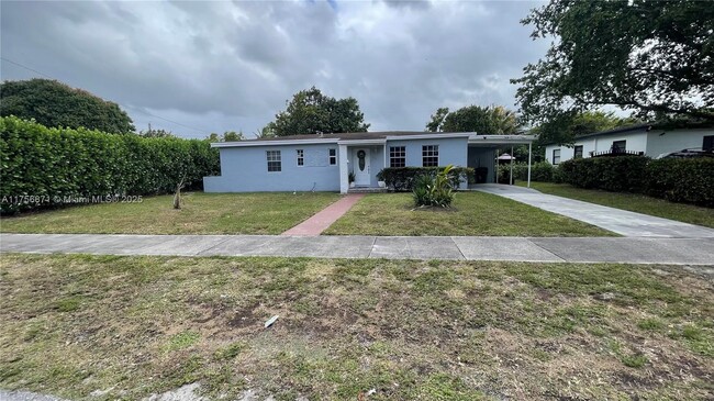 Building Photo - 550 NW 194th St