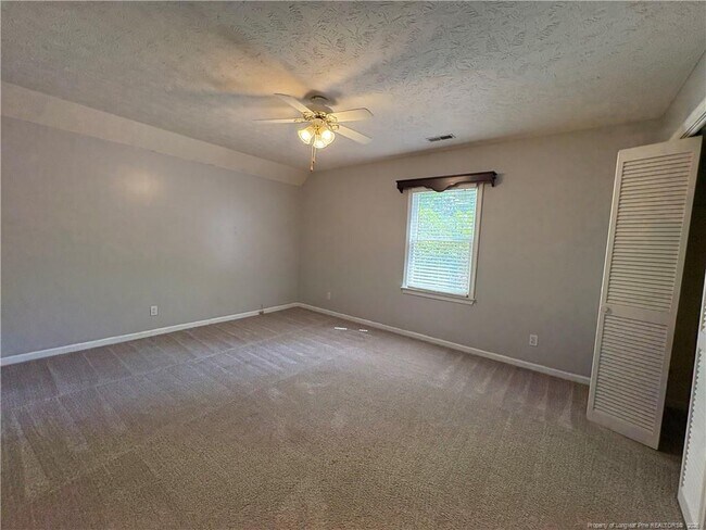 Building Photo - 405 Bannerman Pl