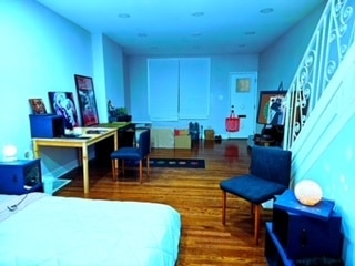 Building Photo - 2217 Earp St