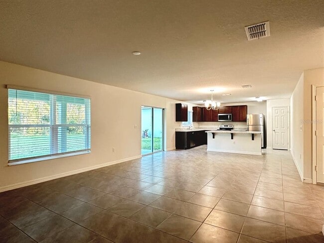 Building Photo - 2872 Sanctuary Dr