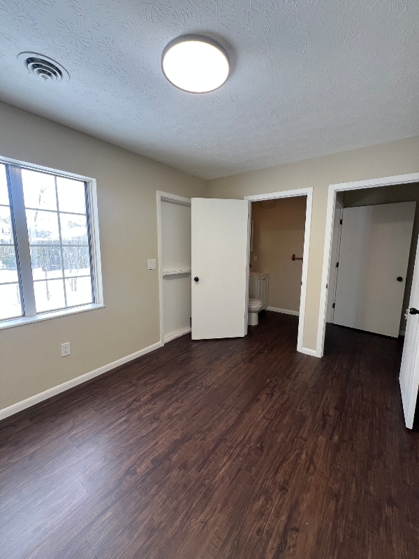 Building Photo - 508 E Broad St