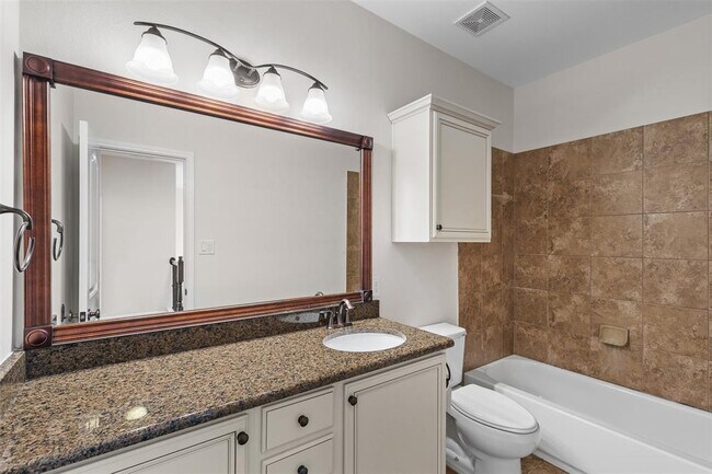 Building Photo - 9409 Solana Vista Loop