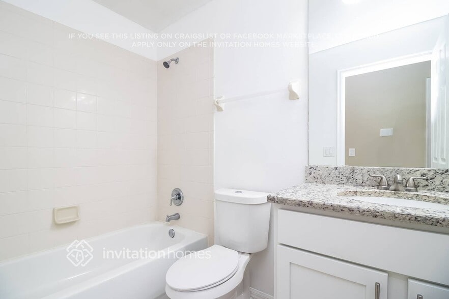 Building Photo - 4000 Shawn Cir