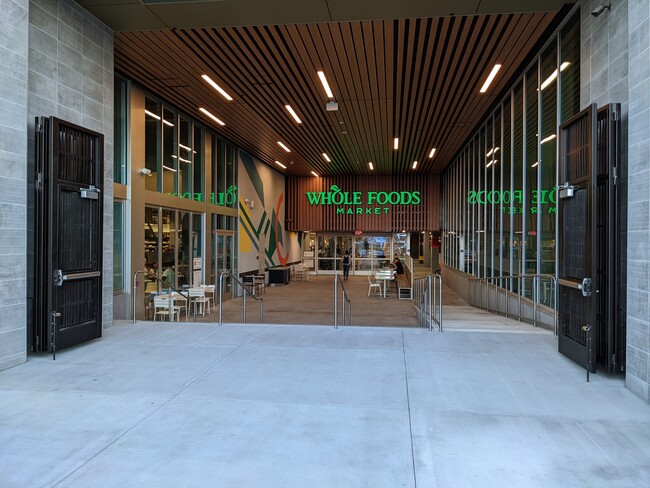 Whole foods in walking distance - 5719 Clemson St