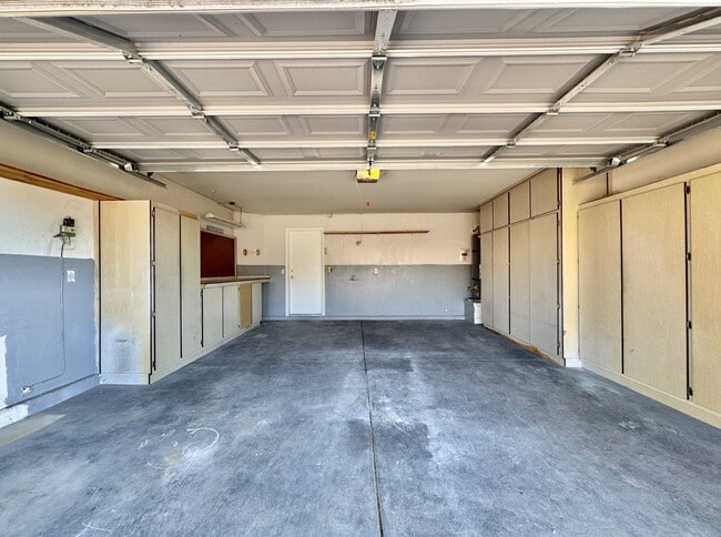 Building Photo - 1009 Torington Dr