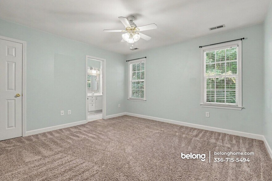Building Photo - 2210 Trailwood Valley Cir