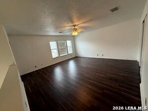 Building Photo - 7734 Oakhill Park Dr