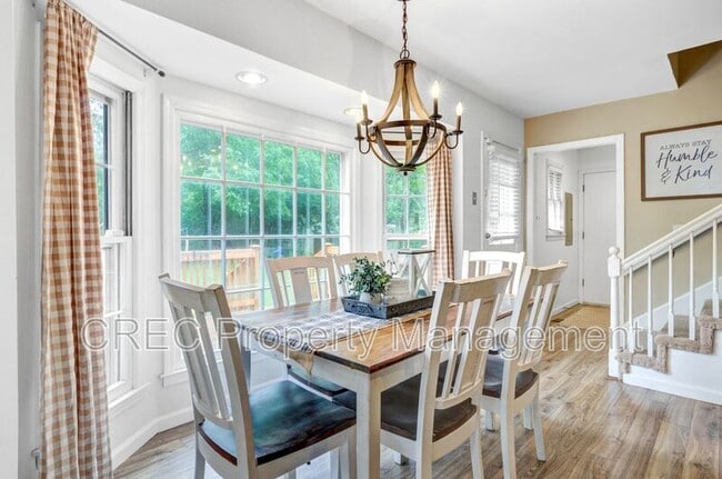 Building Photo - 109 Fort St