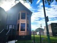 Building Photo - 243 W Swann St