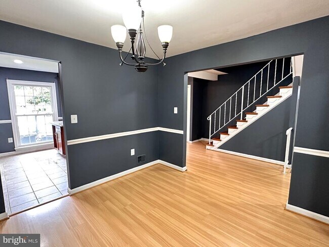 Building Photo - 7428 Erska Woods Court