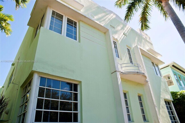 Building Photo - 1573 Pennsylvania Ave