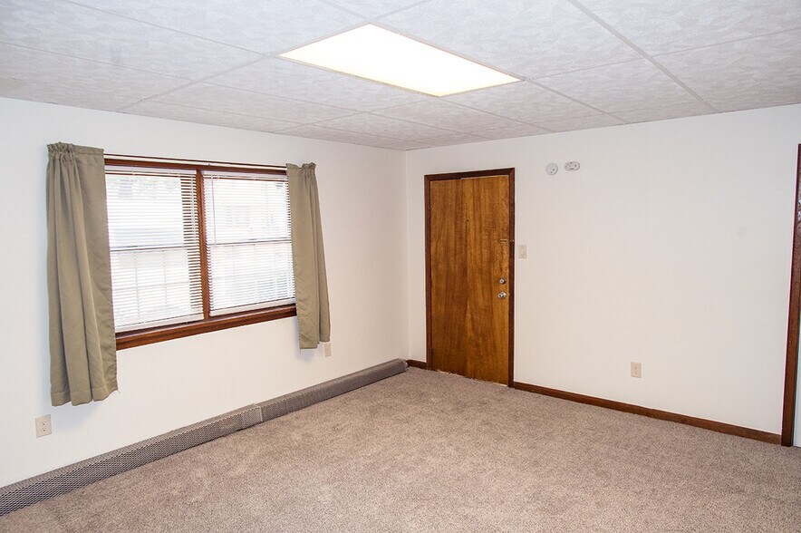 Building Photo - 1120 Wyoming Ave
