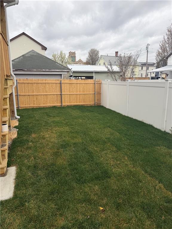 Building Photo - 44 Puritan St