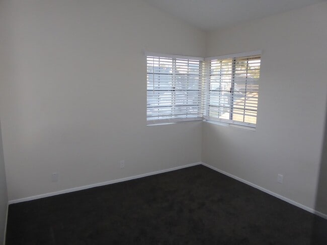 Building Photo - Mountain View Cottages Home for Rent in Sa...