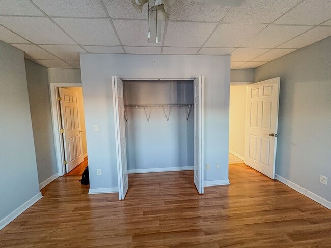 Building Photo - 2014-2016 N Charles St