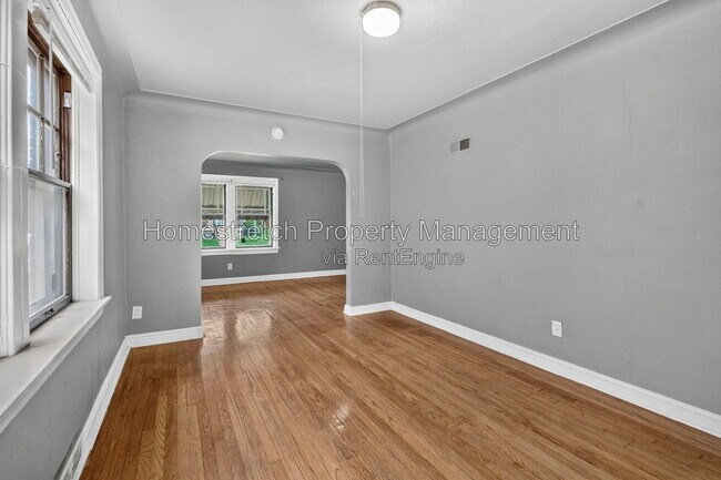 Building Photo - 5920 Ferris Ave