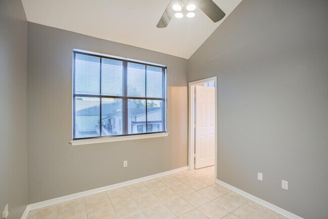 Building Photo - 1510 N 17th St