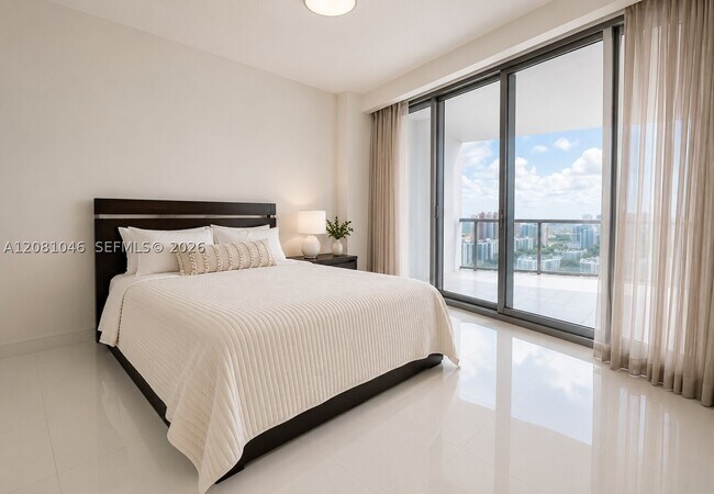 Building Photo - 17121 Collins Ave