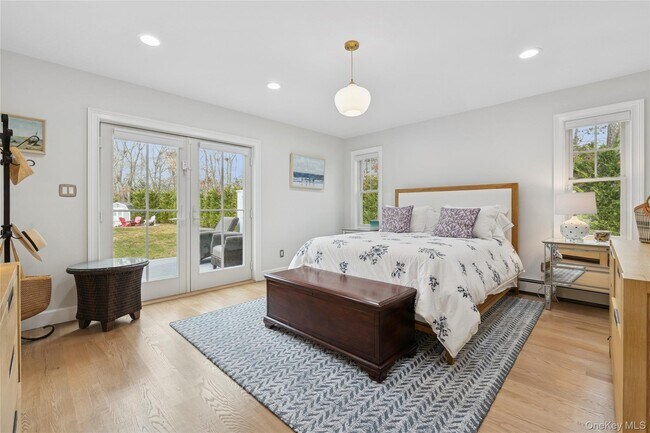 Building Photo - 4 Chestnut Ln