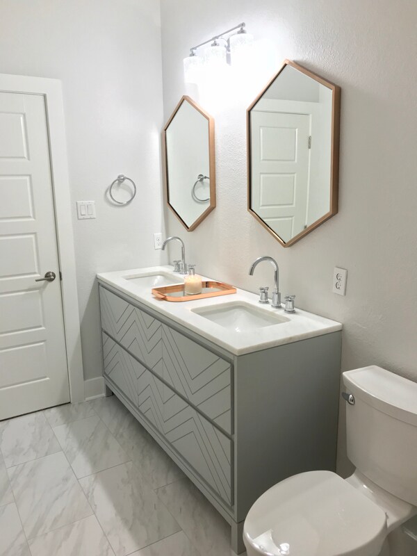 Building Photo - 1501 Lorraine Loop