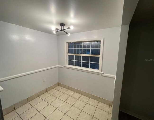 Building Photo - 1208 Brinkley Ct