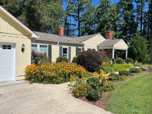 Primary Photo - 3400 Carl Durham Rd