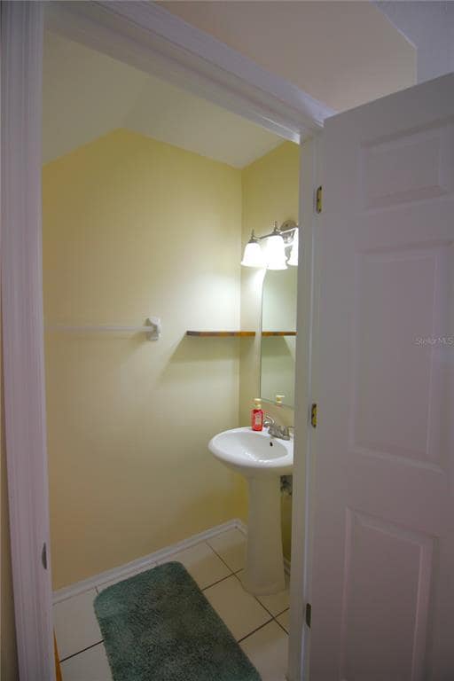 Building Photo - 12369 Berkeley Square Dr