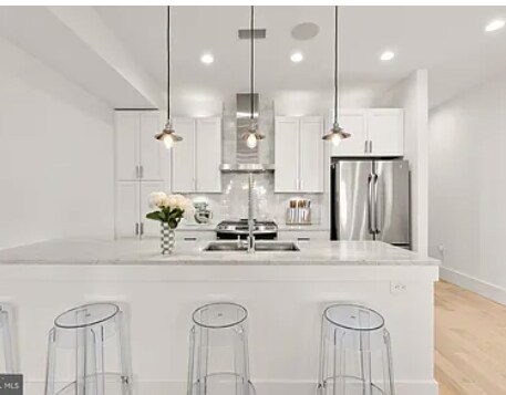 Building Photo - 1230 Fairmont St NW