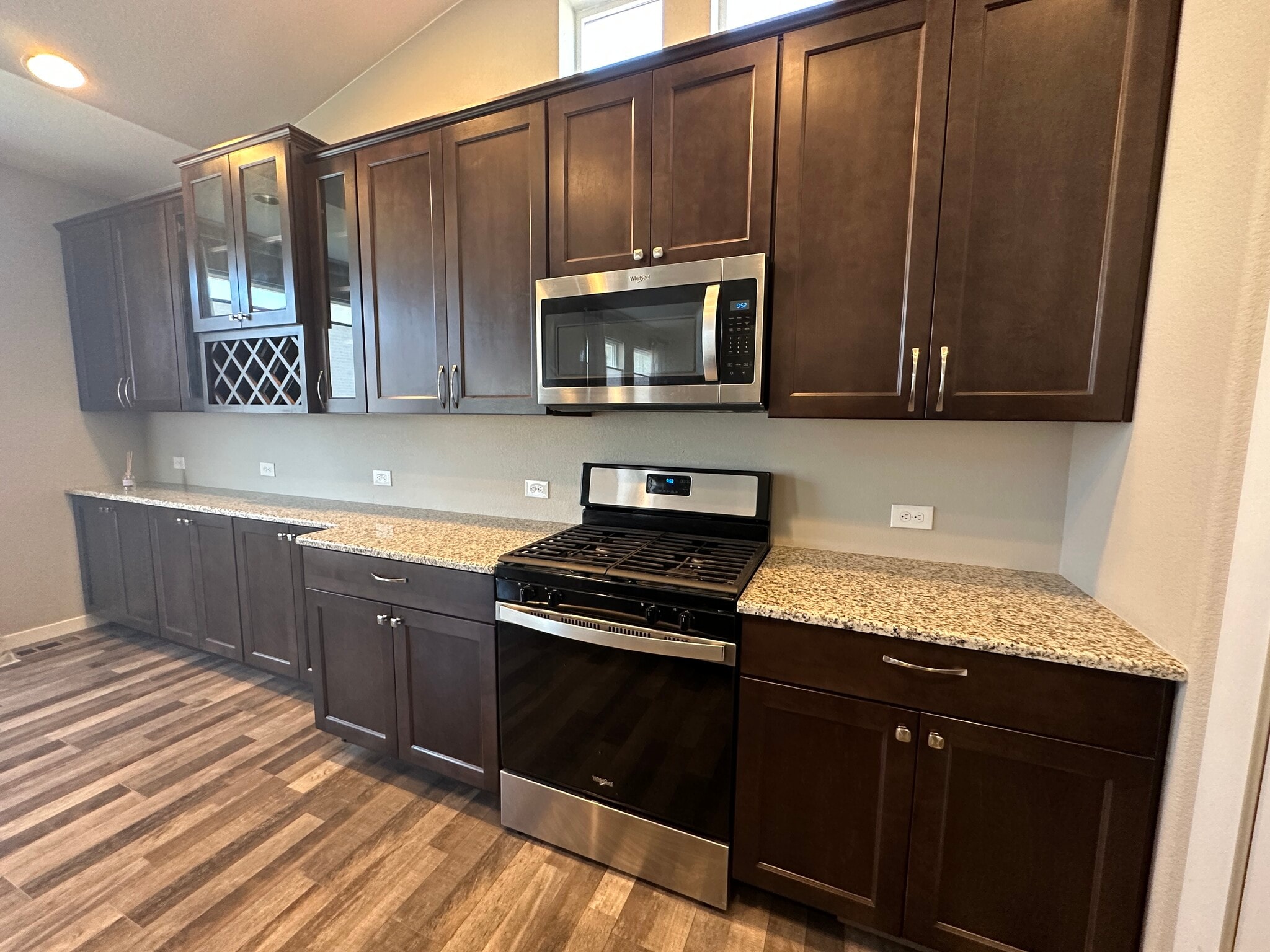 Building Photo - 6737 Sedgerock Ln