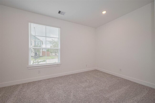 Building Photo - 7746 Meadow Mouse Ln