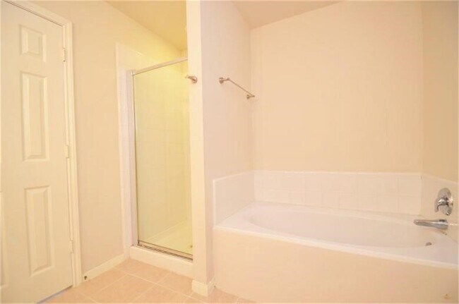 Building Photo - 19607 Swan Valley Dr