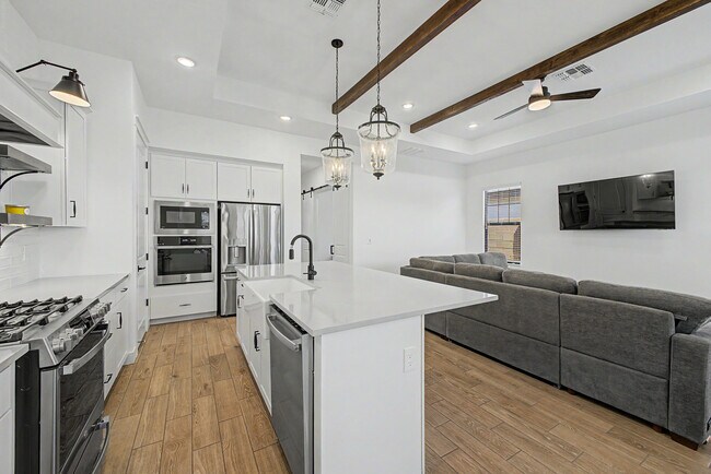 Building Photo - 4412 N 203rd Dr