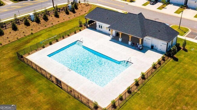 Building Photo - 40 Caison Dr