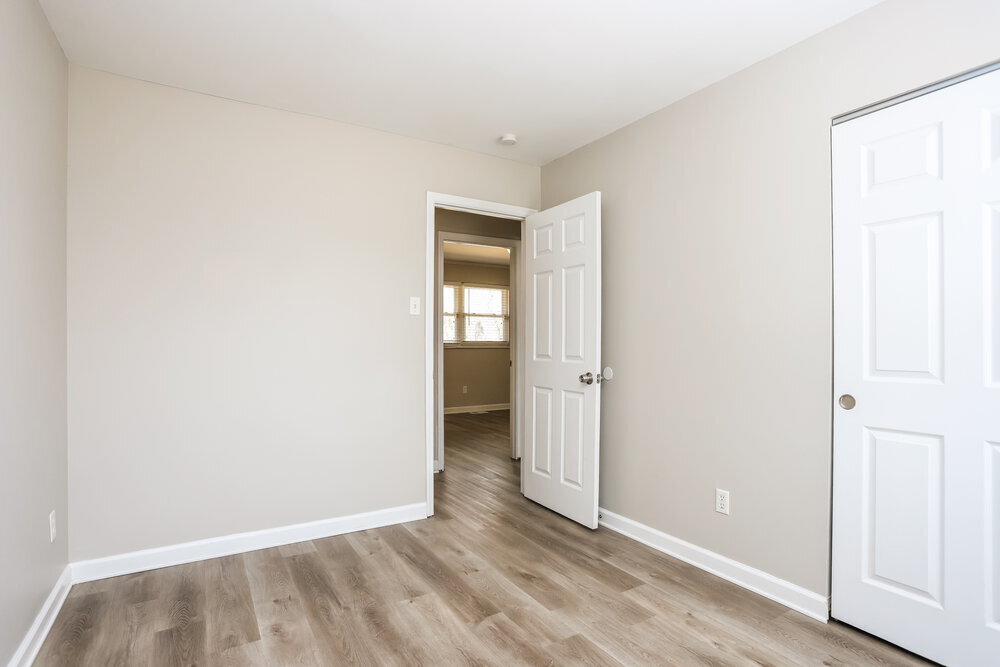 Building Photo - 3035 Oriental Dr