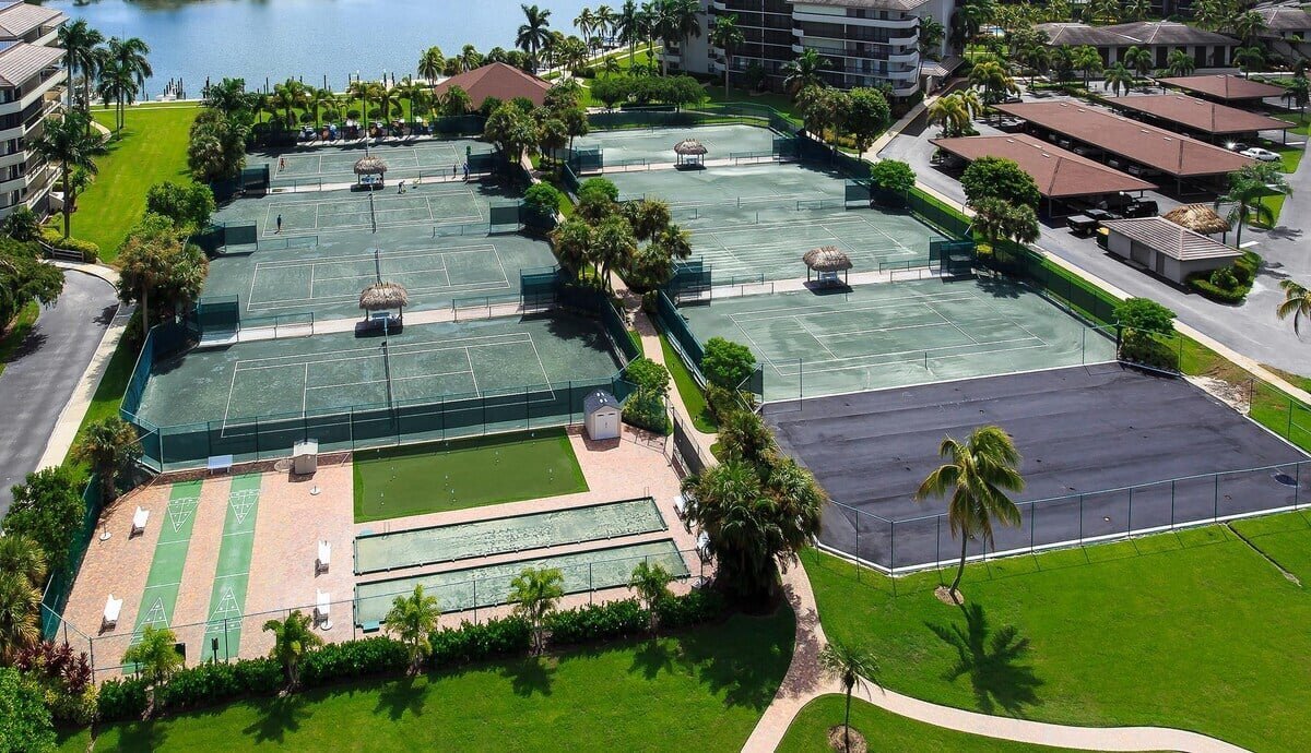 Building Photo - 440 Seaview Ct