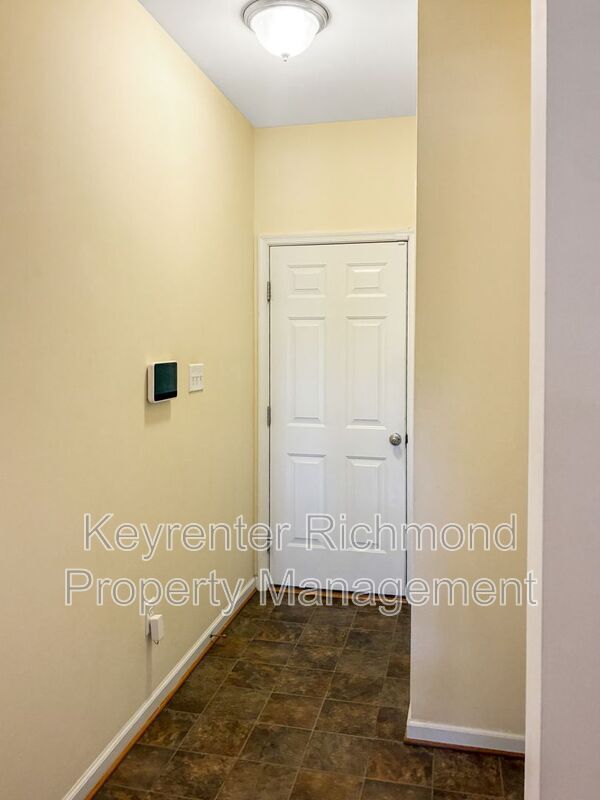 Building Photo - 4709 Louisiana St