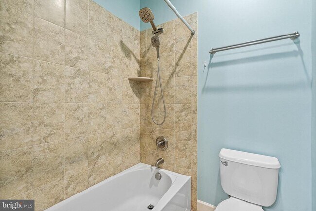 Building Photo - 4561 Rona Pl