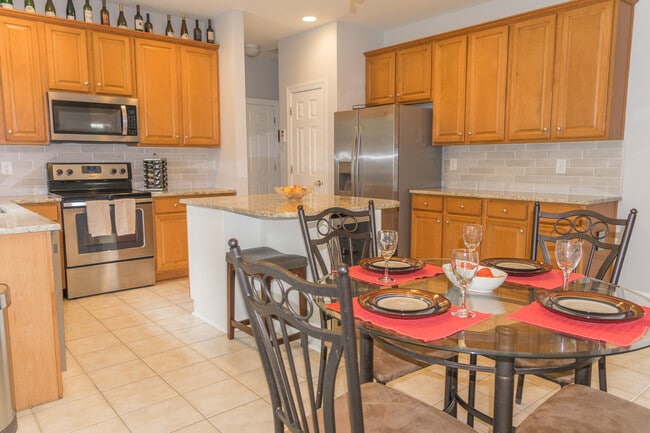 Building Photo - 5306 Mulholland Dr