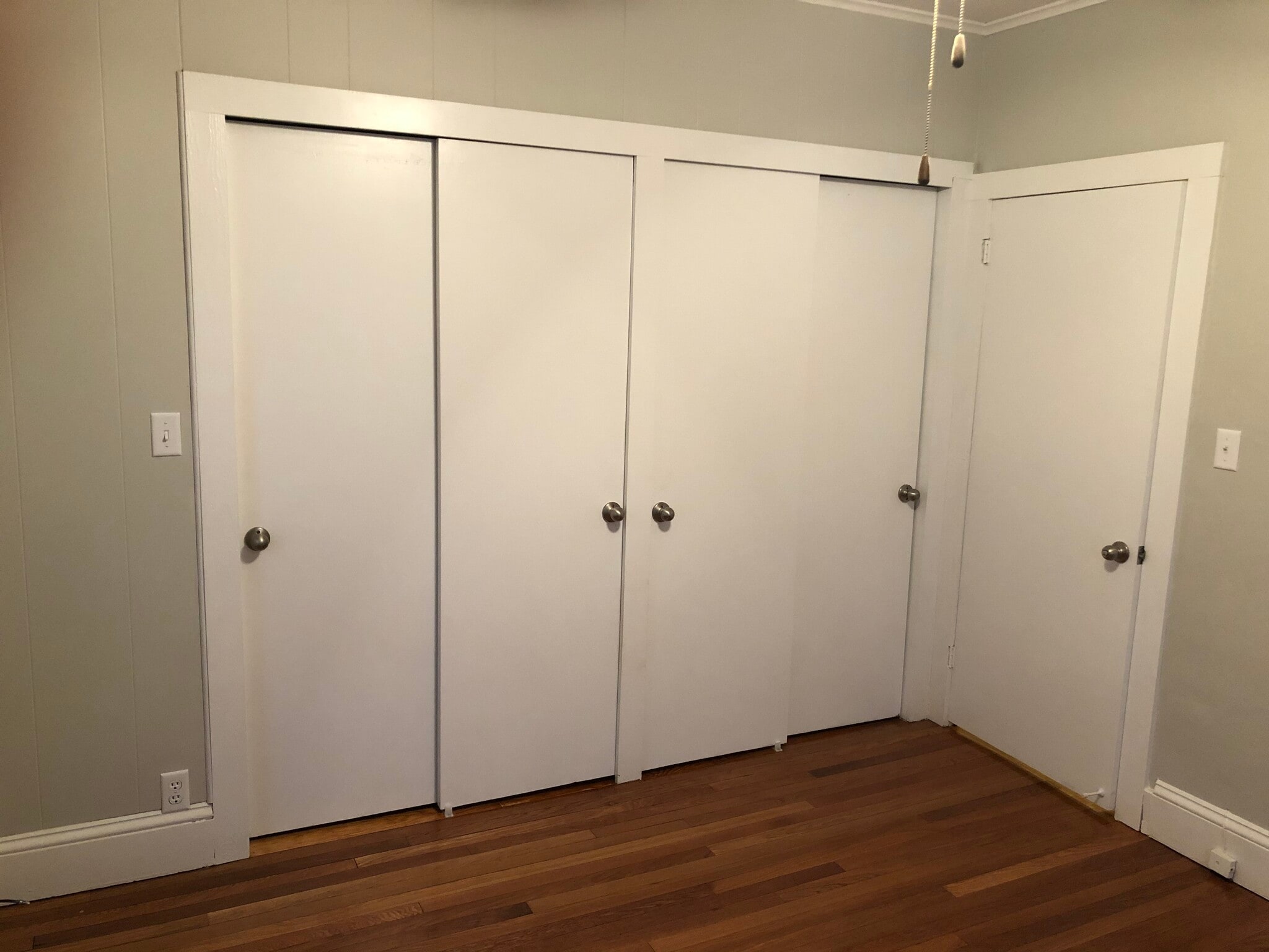Double closet - 508 Benefit St
