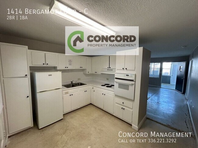 Building Photo - 1414 Bergamot Loop