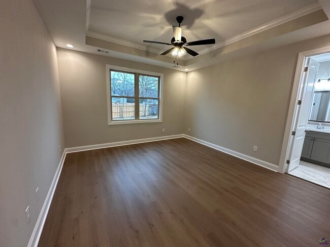 Building Photo - 110 Mayberry Ln