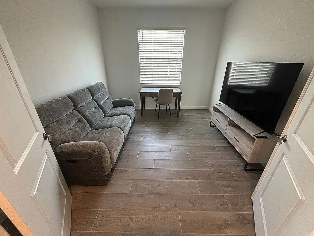 Building Photo - 8256 Shore Lake Dr