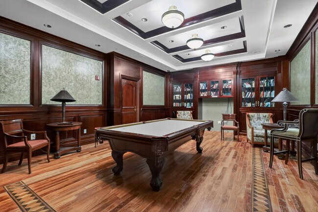 Building Photo - 9595 Collins Ave