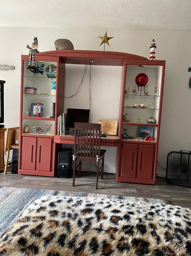 Building Photo - 12500 Melville Dr