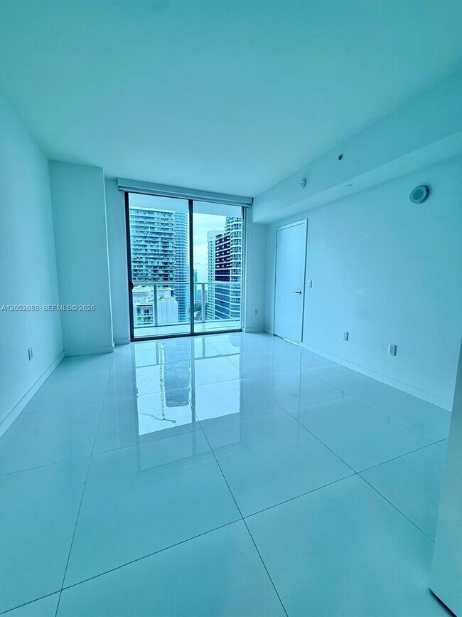 Building Photo - 1100 S Miami Ave