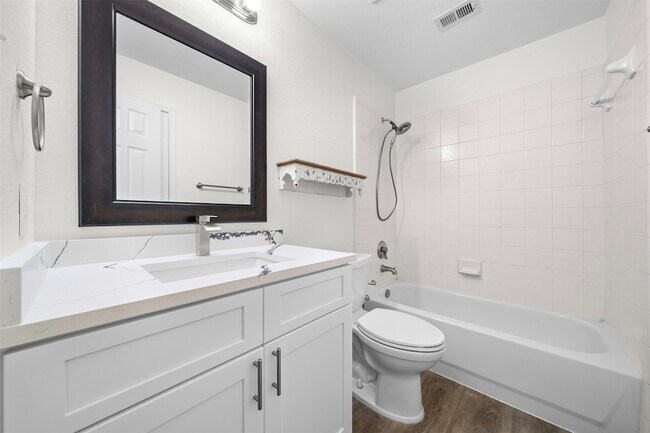 Building Photo - 6245 White Pine Dr