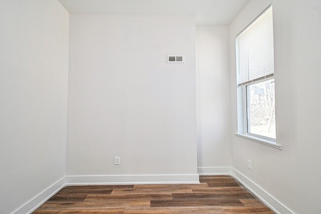 Building Photo - 4151 Chambers St