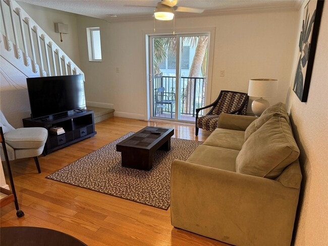 Building Photo - 4525 Poinciana St