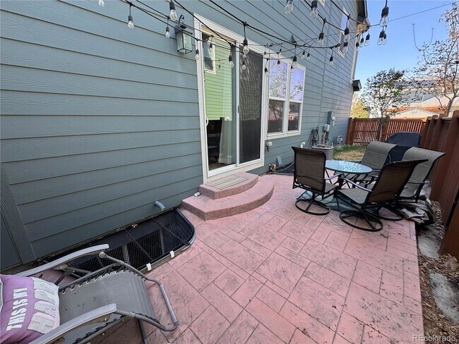 Building Photo - 8087 E 53rd Dr